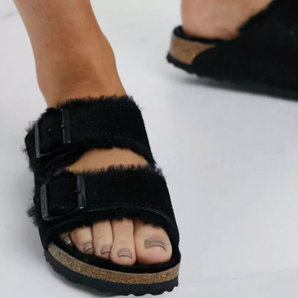 Free People Birkenstock Arizona Shearling Sandal Normal/Narrow Black - Picture 5 of 9